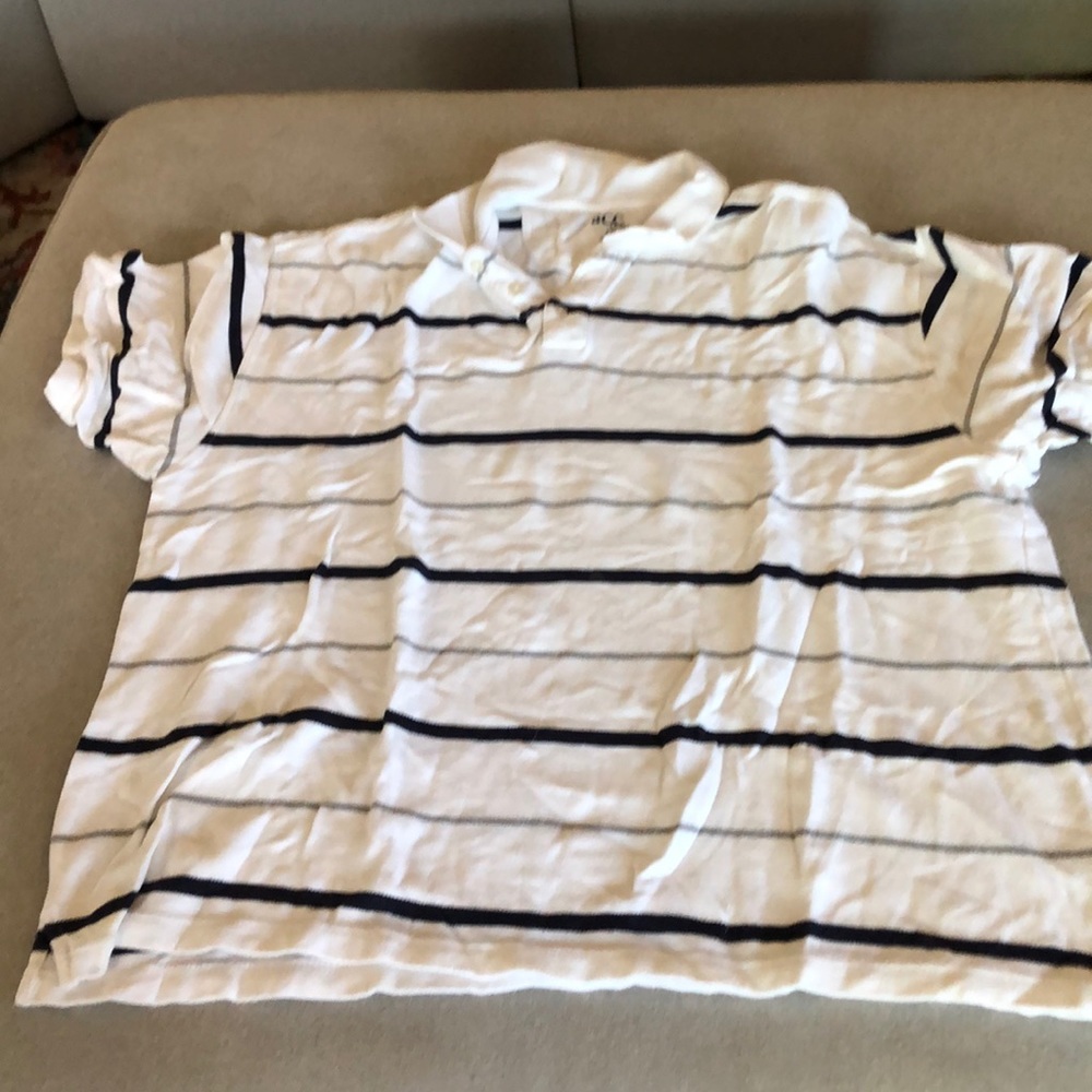 Men’s striped shirt